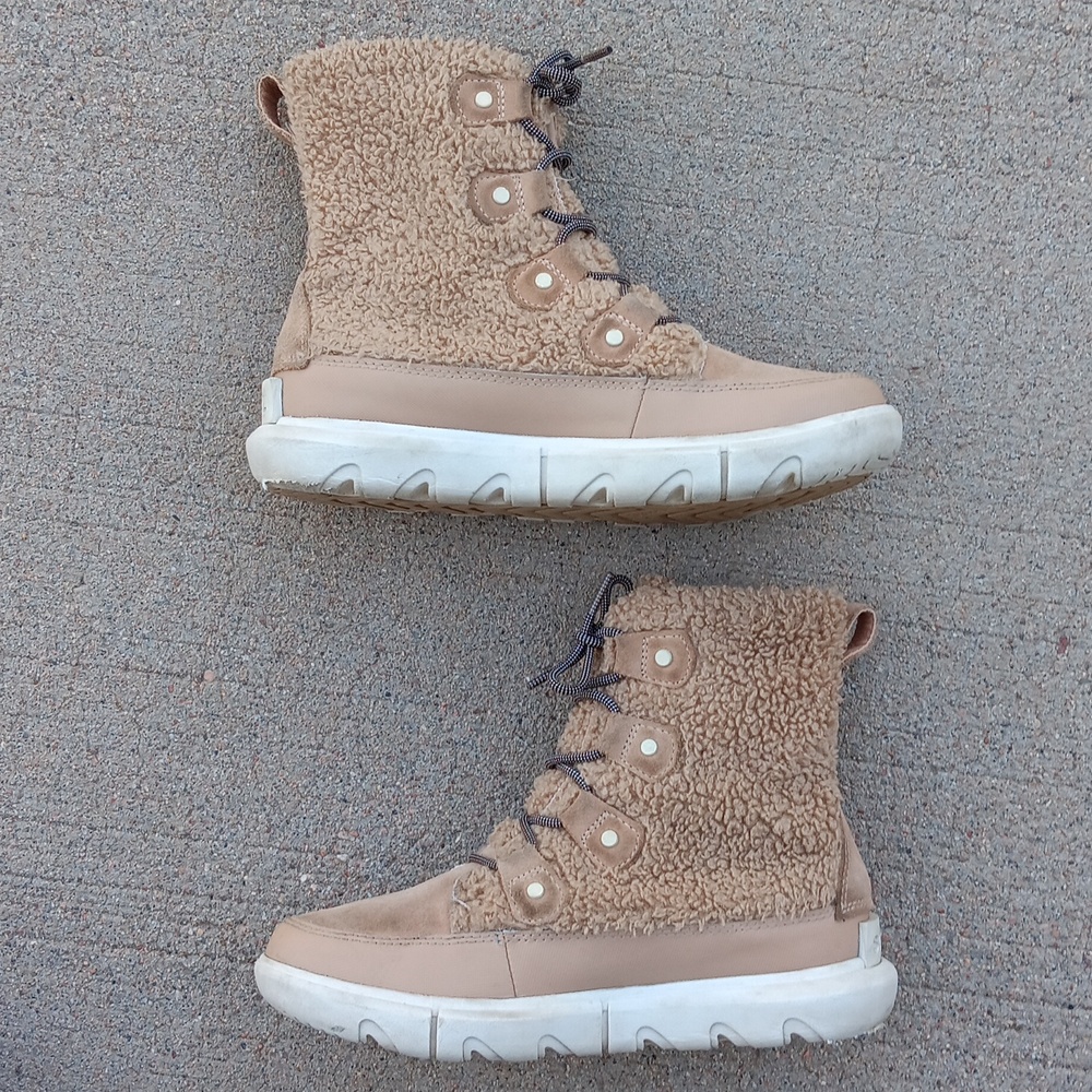 Sorel Explorer Joan II Cozy Fuzzy Lace Up Boots Womens - Picture 8 of 9